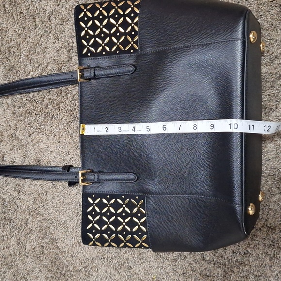 Michael Kors large suede jet set travel tote - black/gold laser cut - Picture 10 of 12